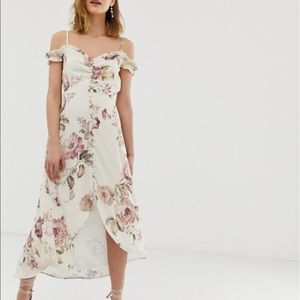 Hope & Ivy Ruffle Cold Shoulder Midi Dress